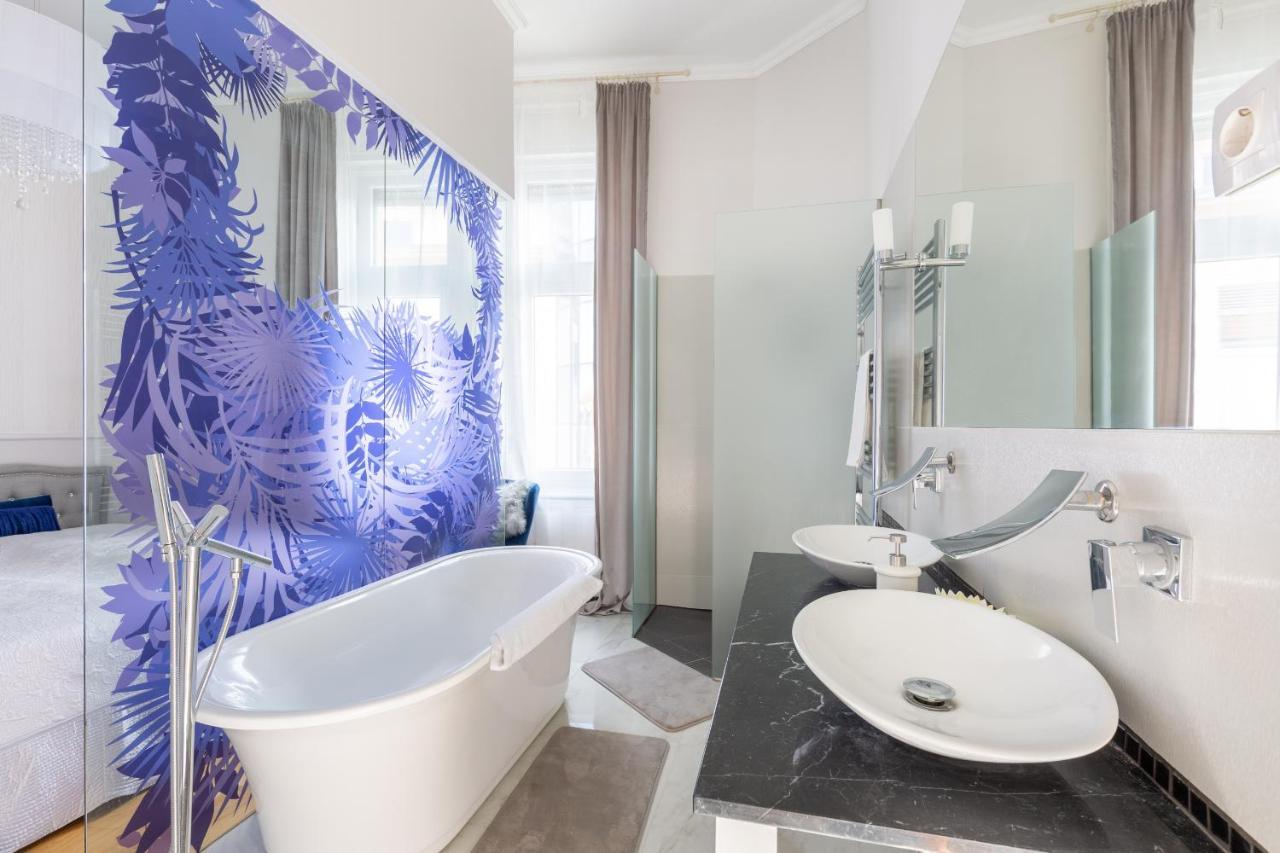 Designer Luxury Home In The Jewish Quarter Budapest Extérieur photo